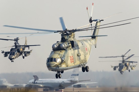 QC-Russian-choppers-ukraine-border
