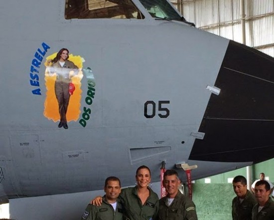 ivete avião