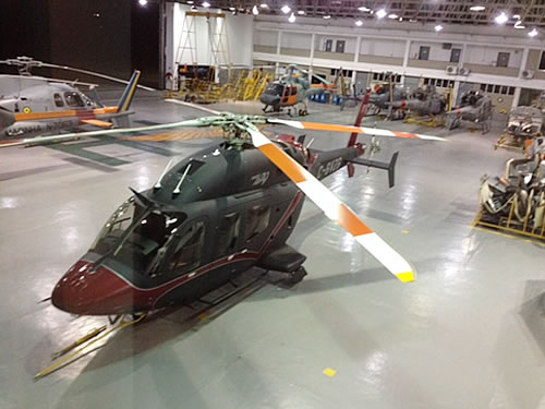 Aeronave “Bell 429 WLG” no hangar do EsqdHU-1