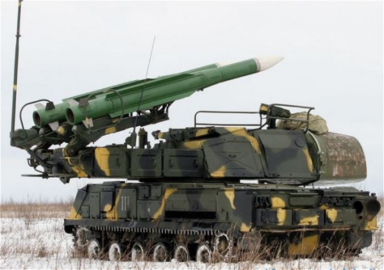 sa-11_gadfly_anti-aircraft_missile_to_armoured_tracked_vehicle_640_001