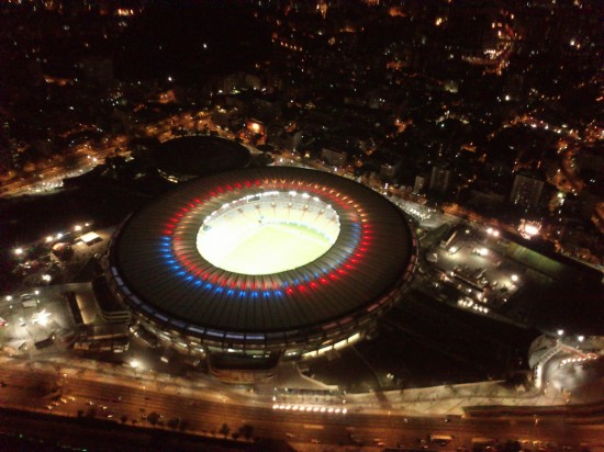 Vista aérea do H-60 Black Hawk durante a defesa aérea da final Alemanha X Argentina no Maracanã (RJ).