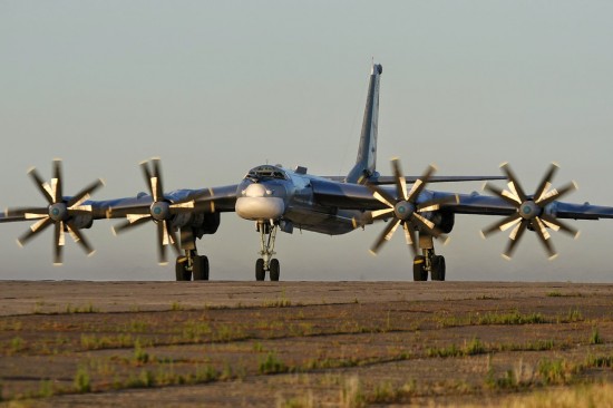 Tupolev_Tu-95_Marina[1]