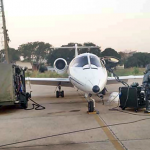 1° Btl DQBRN descontamina aeronave que transportou paciente com suspeita de Ebola