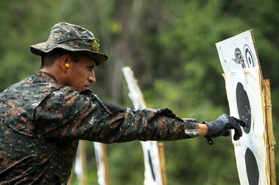 Guatemalan_Special_Forces_Soldier__Kaibil__PHOTO_1-650_431