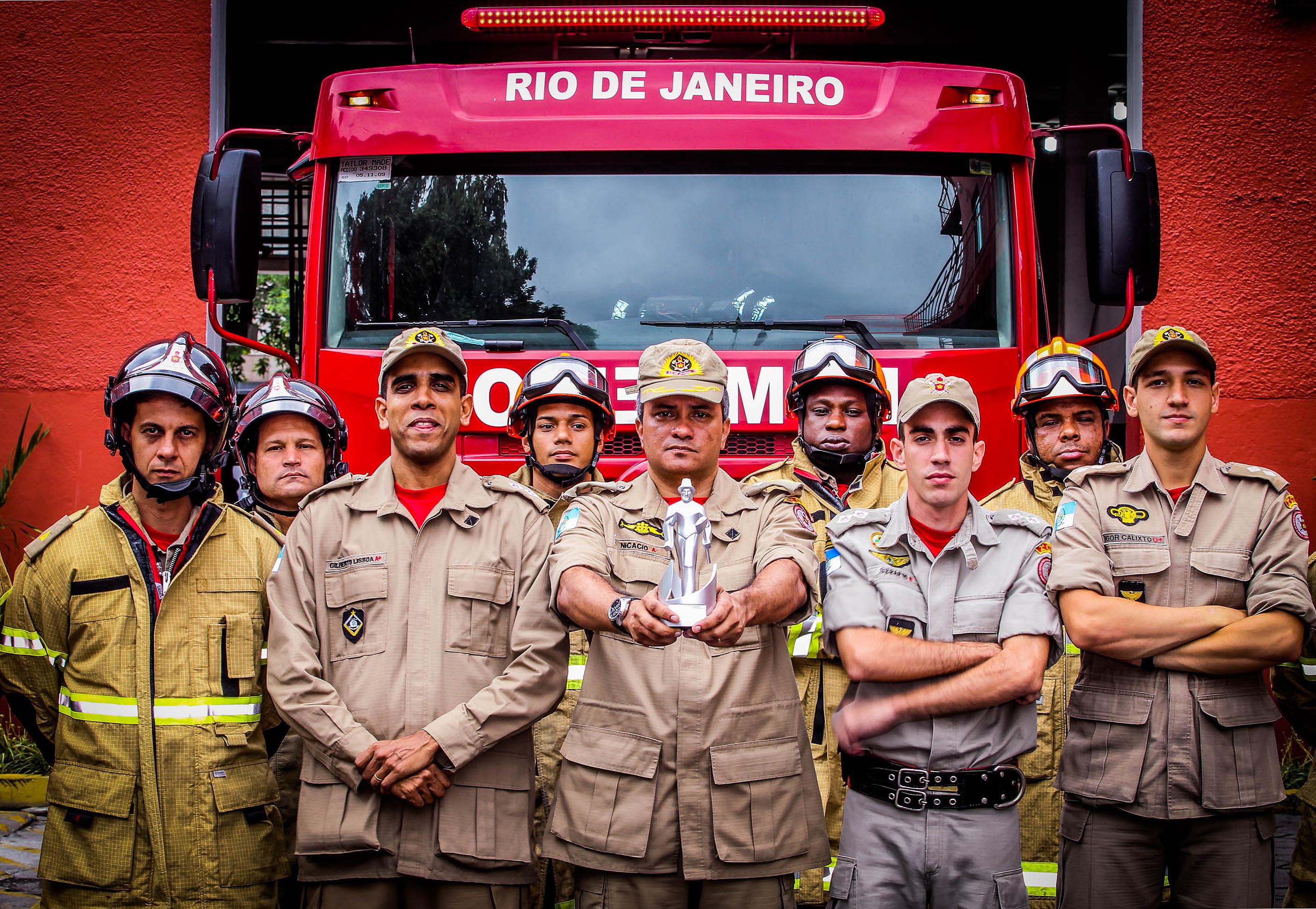 Bombeiros do Rio conquistam 9 medalhas e dois recordes mundiais no