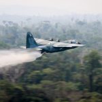 Força Aérea emprega aeronaves C-130 Hércules no combate aos incêndios na Amazônia